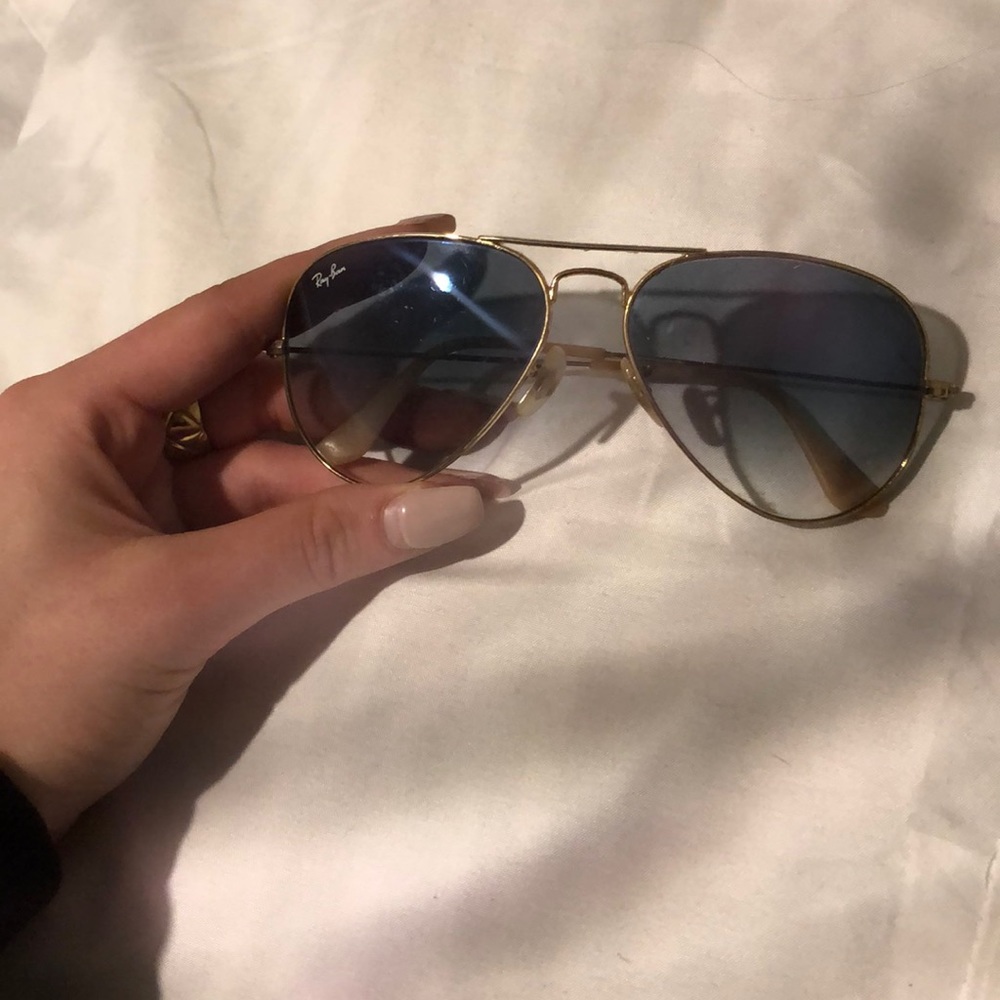 Women’s Ray Bans Avatars